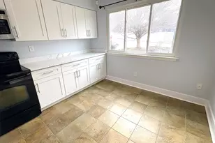 306 Paddock Dr, Chesterbrook, PA 19087 - Photo 4