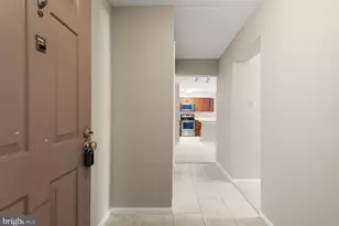 510 Washington Pl, Tredyffrin, PA 19087 - Photo 2