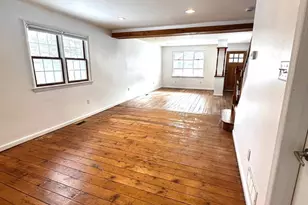 223 Walnut St, Spring City, PA 19475 - Photo 2