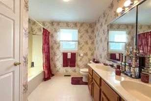 1016 Winding River Ln, Phoenixville, PA 19460 - Photo 26