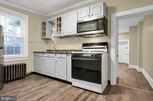 72 N Main St, Spring City, PA 19475 - Photo 8