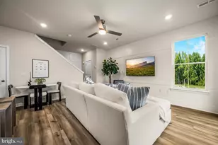 850 Graphite Dr, Phoenixville, PA 19460 - Photo 10