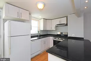 220 St Marys St, Phoenixville, PA 19460 - Photo 12