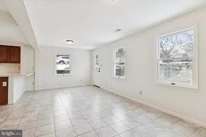 123 W Lancaster Avenue, Downingtown, PA 19335 - Photo 12