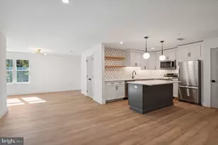 35 Chestnut Rd, Paoli, PA 19301 - Photo 4