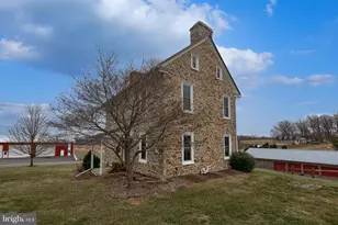 76 S Brick Ln, Elverson, PA 19520 - Photo 42