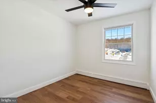 108 E 1st Ave, Parkesburg, PA 19365 - Photo 14