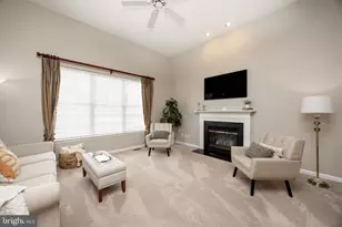 1204 Bellows Ct, Downingtown, PA 19335 - Photo 10