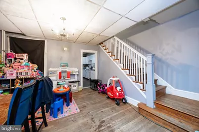 33 S 6th Avenue, Coatesville, PA 19320 - Photo 4