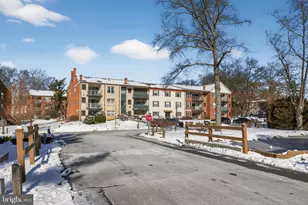 419 Drummers Ln, Wayne, PA 19087 - Photo 2