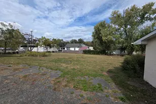 203 E Cedarville Rd, Pottstown, PA 19465 - Photo 16