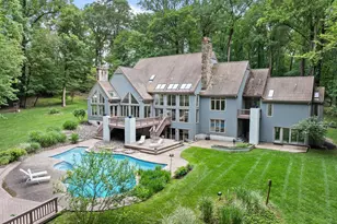 6 Hunt Club Ln, Malvern, PA 19355 - Photo 2