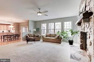 518 Hyde Park Cir, Lincoln University, PA 19352 - Photo 32