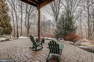 518 Hyde Park Cir, Lincoln University, PA 19352 - Photo 12