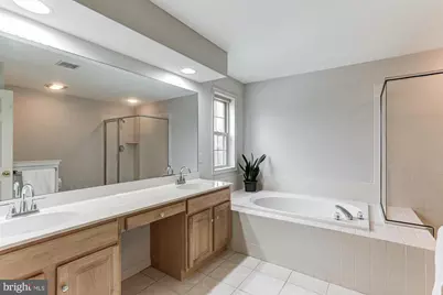 518 Hyde Park Circle, Lincoln University, PA 19352 - Photo 46