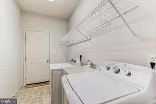 518 Hyde Park Cir, Lincoln University, PA 19352 - Photo 38