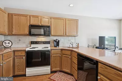 3703 Columbia Court Way #3703, Newtown Square, PA 19073 - Photo 2