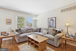 3703 Columbia Ct Way, Newtown Square, PA 19073 - Photo 6