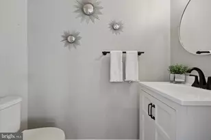 1031 Balley Dr, Phoenixville, PA 19460 - Photo 12