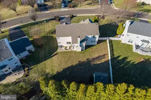 891 Winding River Ln, Phoenixville, PA 19460 - Photo 4