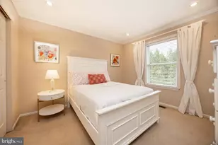 891 Winding River Ln, Phoenixville, PA 19460 - Photo 32