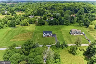 989 Sills Mill Rd, Kennett Square, PA 19348 - Photo 2