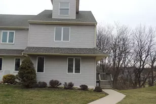 404 Pinebrooke Cir, Downingtown, PA 19335 - Photo 1