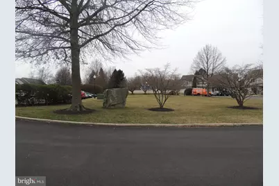 404 Pinebrooke Circle #404, Downingtown, PA 19335 - Photo 12