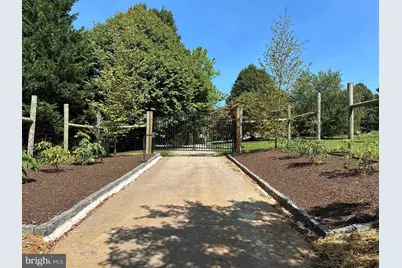 619 E Hillendale Road, Chadds Ford, PA 19317 - Photo 2