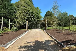 619 E Hillendale Rd, Chadds Ford, PA 19317 - Photo 2