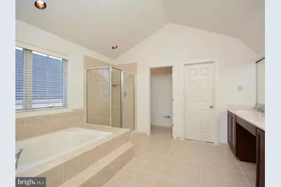 310 Waynebrook Drive, Chester Springs, PA 19425 - Photo 2