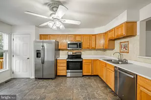 596 Coach Hill Ct, West Chester, PA 19380 - Photo 8