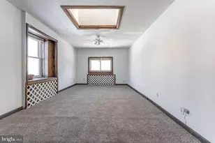 390 Mary St, Downingtown, PA 19335 - Photo 32