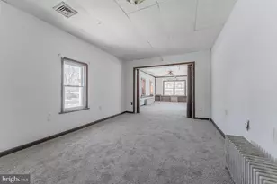 390 Mary St, Downingtown, PA 19335 - Photo 8