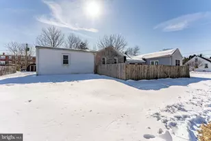 390 Mary St, Downingtown, PA 19335 - Photo 4