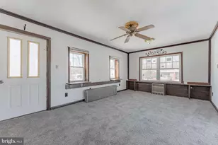 390 Mary St, Downingtown, PA 19335 - Photo 10