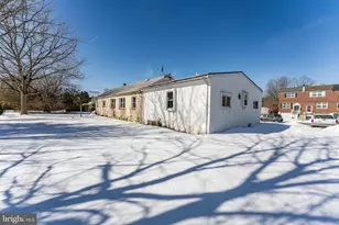 390 Mary St, Downingtown, PA 19335 - Photo 56