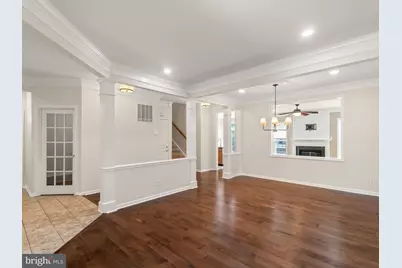 209 N Caldwell Circle, Downingtown, PA 19335 - Photo 6