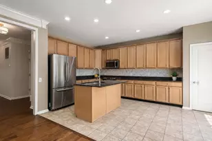 209 N Caldwell Cir, Downingtown, PA 19335 - Photo 18