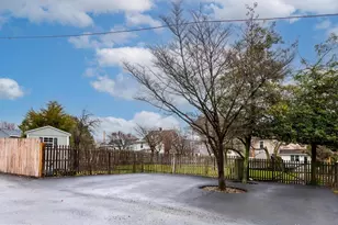 420 Dayton St, Phoenixville, PA 19460 - Photo 42