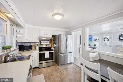 416 W Anderson Avenue, Phoenixville, PA 19460 - Photo 14