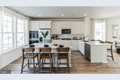 718 Ore Street, Phoenixville, PA 19460 - Photo 2