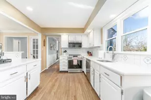 8 Matthews Run, Chester Springs, PA 19425 - Photo 18