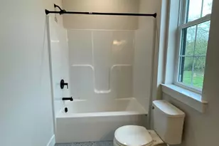 828 Spring City Rd, Phoenixville, PA 19460 - Photo 14