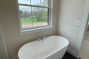 828 Spring City Rd, Phoenixville, PA 19460 - Photo 18