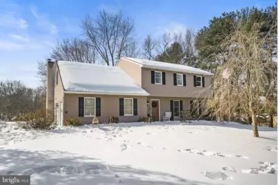 111 Briarwood Drive, Downingtown, PA 19335 - Photo 4