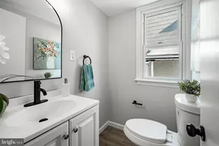 61 Pennsylvania Ave, Phoenixville, PA 19460 - Photo 16