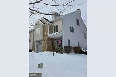 555 W Saxony Drive, Exton, PA 19341 - Photo 2