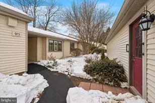 975 Kennett Way, West Chester, PA 19380 - Photo 2