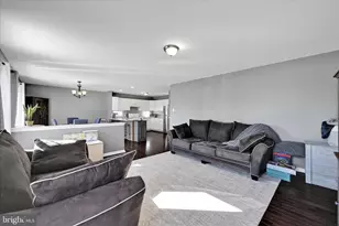 100 Marquis Dr, Coatesville, PA 19320 - Photo 8